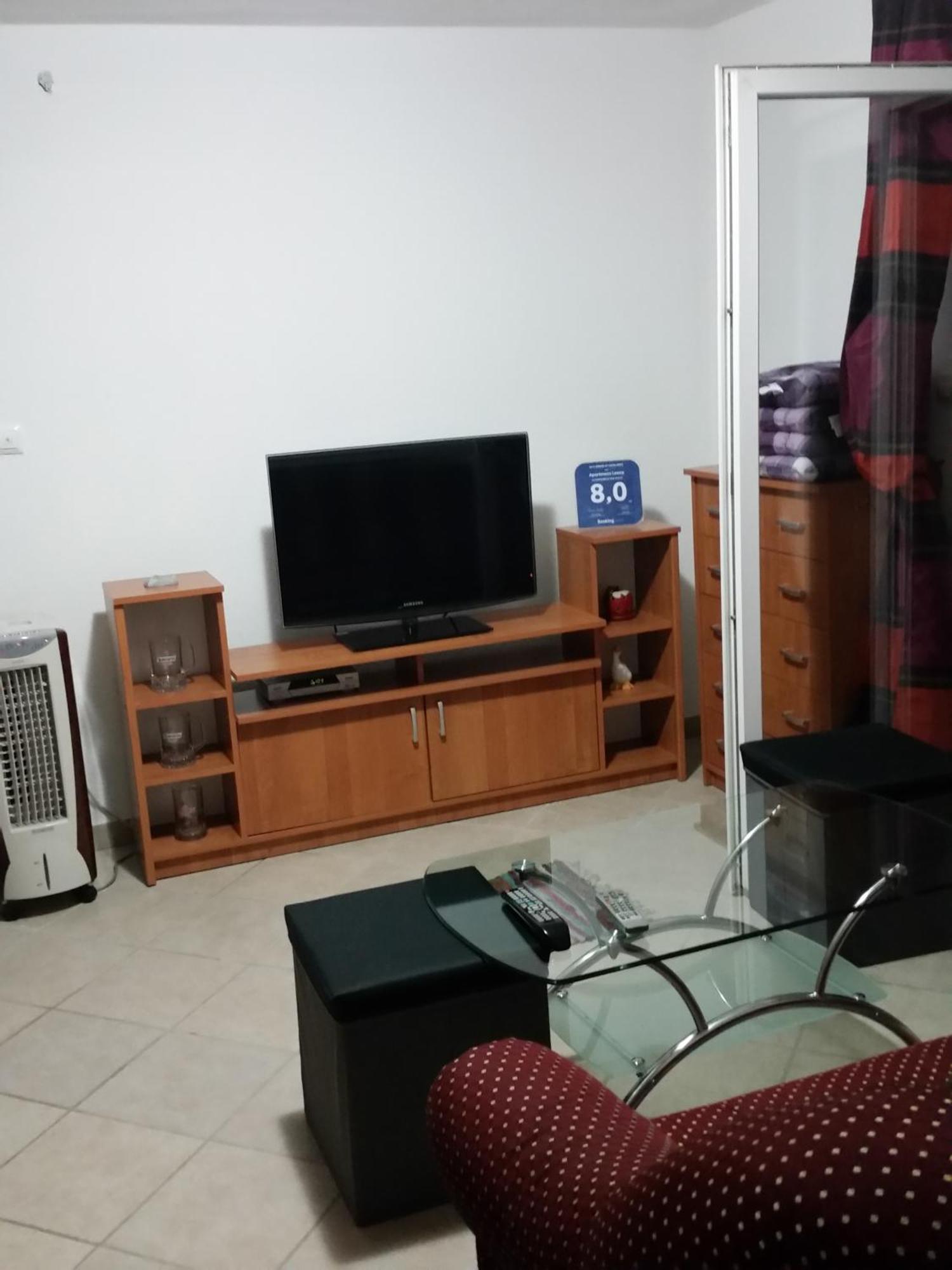 Apartamento Apartmens Leona Karlobag Habitación foto